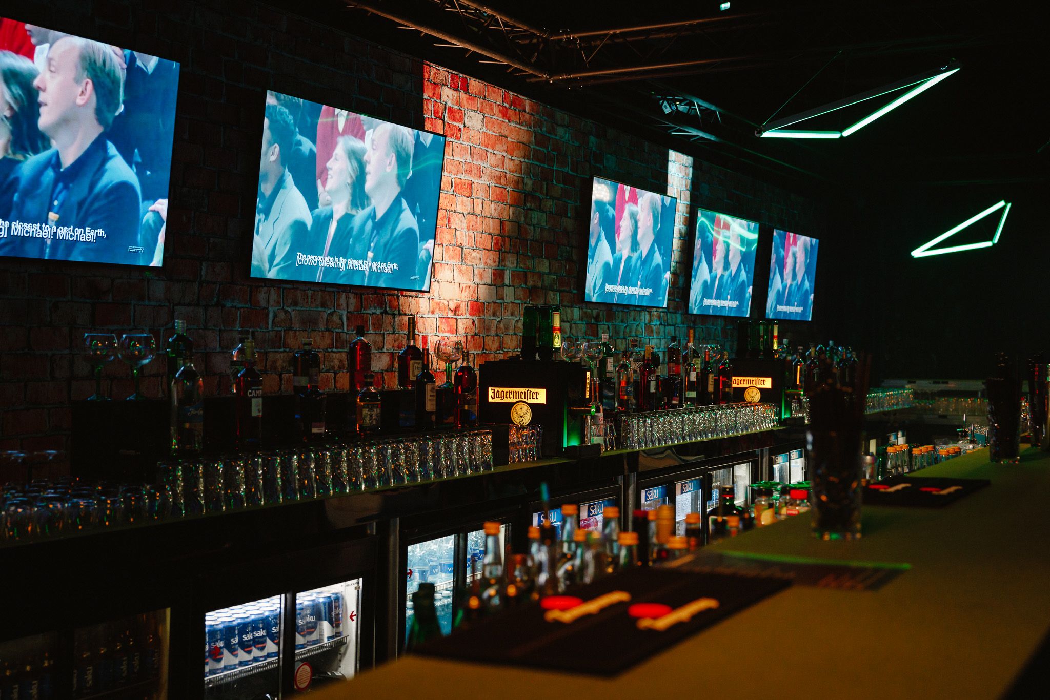 radiustech.production.produktsioon.promotion.stand.expo_sportsbet_promotsioon_002