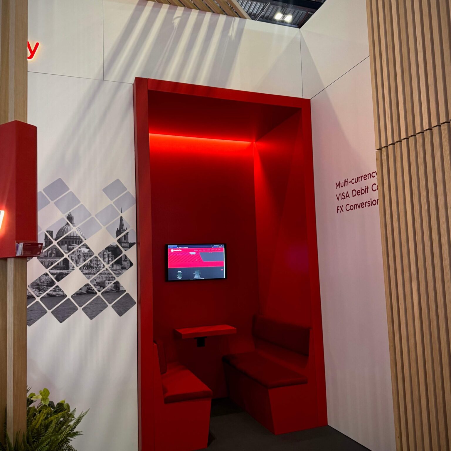 radiustech.production.produktsioon.promotion.stand.expo_vallettapay_messiboks_004