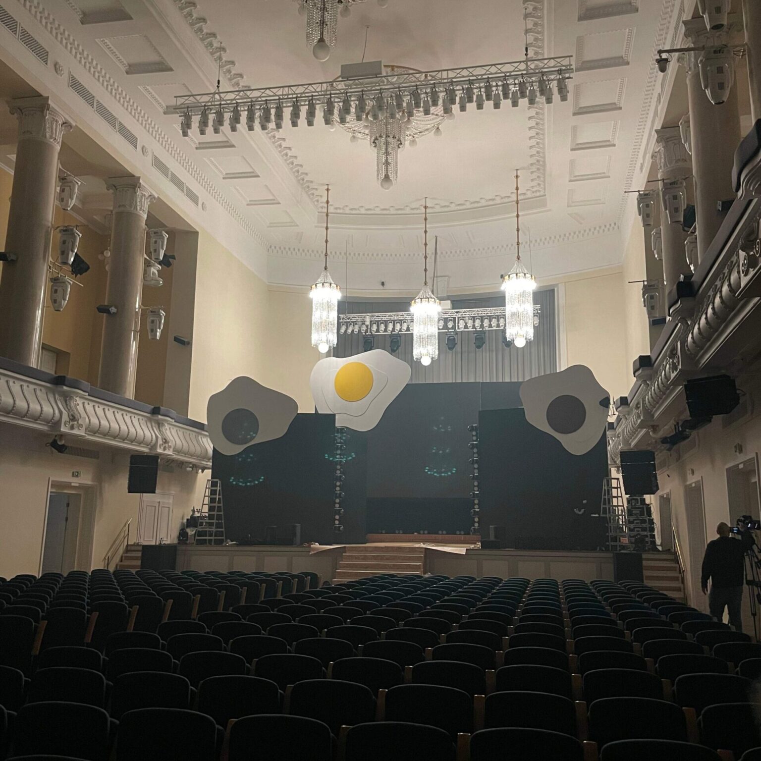radiustech.production.produktsioon.stage.lavakujundus_creative.024