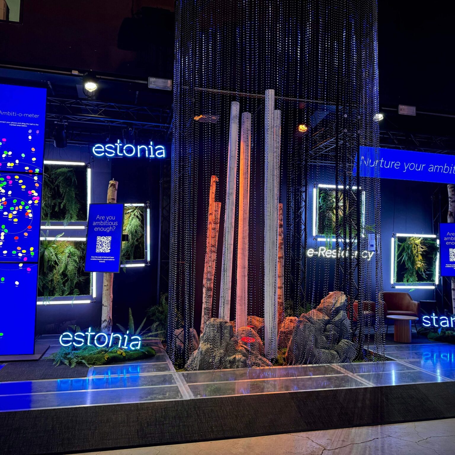 radiustech.production.produktsioon.stand.expo.messiboks_EAS_Latitude_003