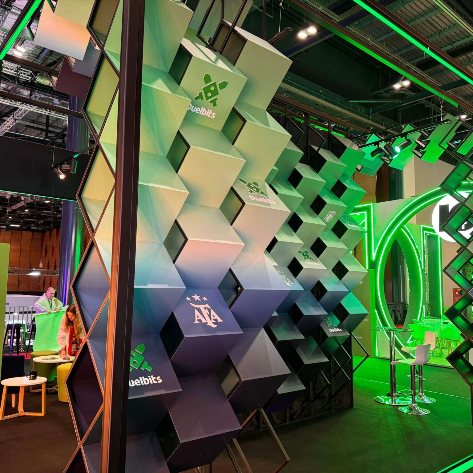 radiustech.production.produktsioon.stand.expo_Duelbits_003