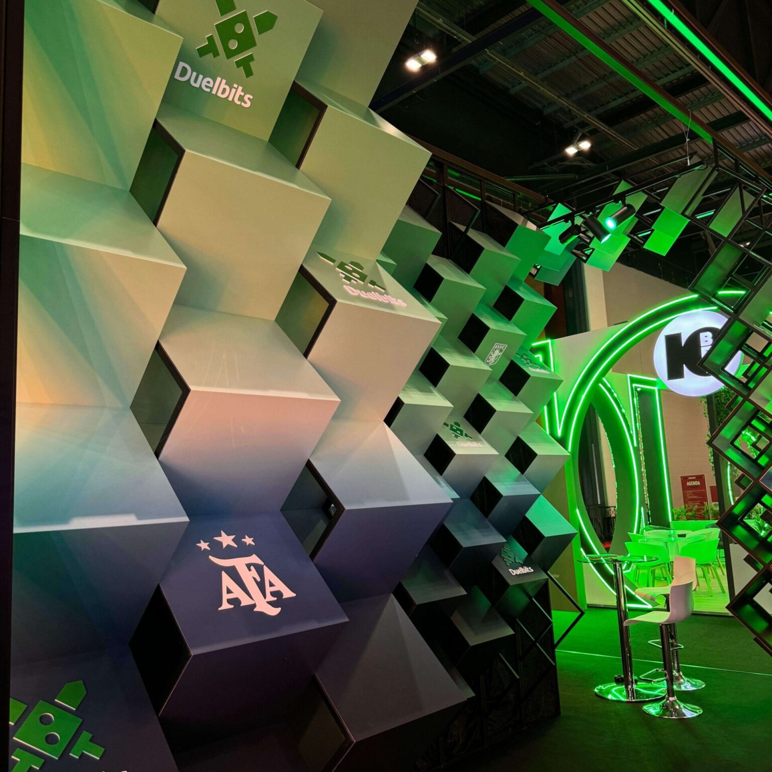radiustech.production.produktsioon.stand.expo_Duelbits_005
