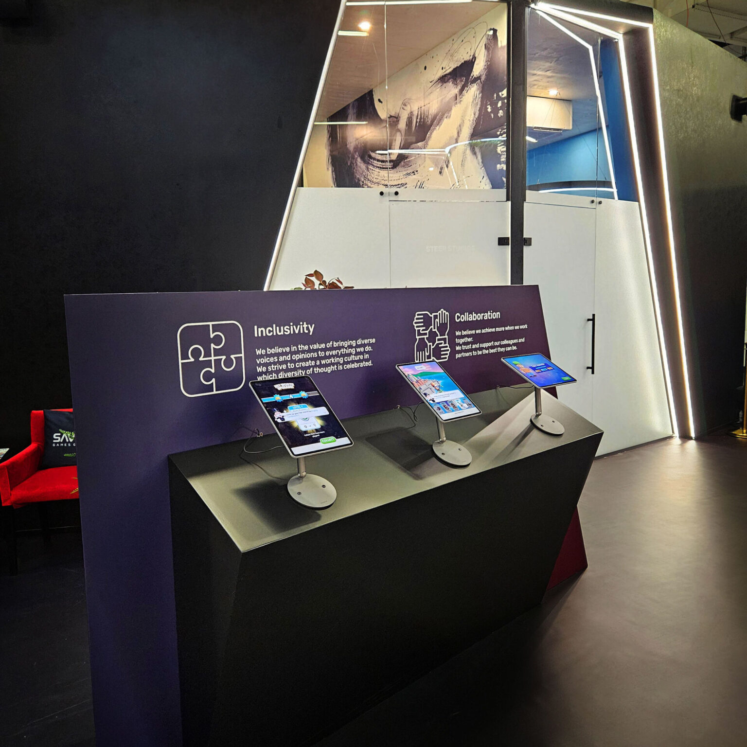radiustech.production.produktsioon.tradeshow.stand.expo_savvy_messid_014