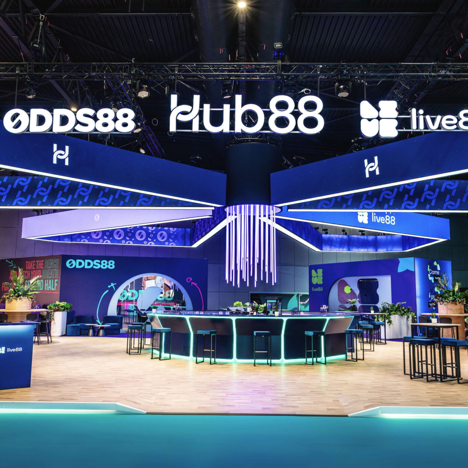 radiustech_ALL.SET_production_exhibition_stand_design_HUB88_ICE_013
